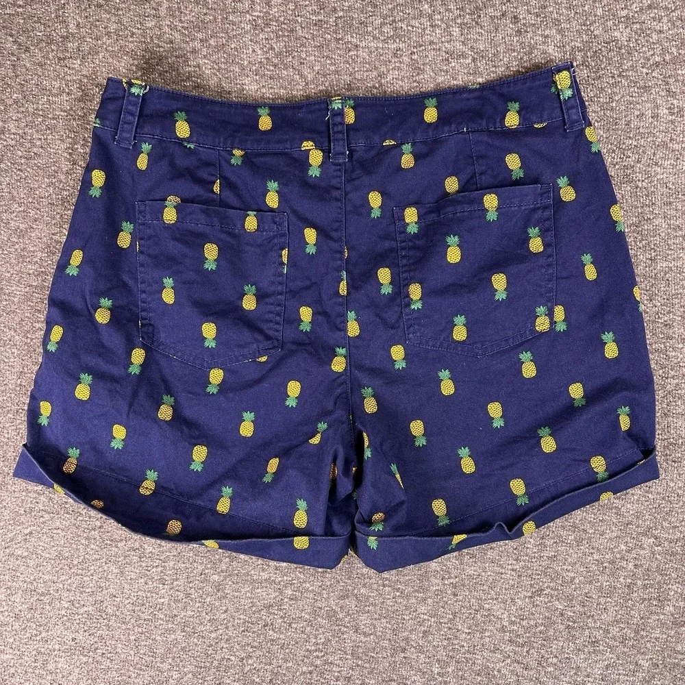 St. Johns Bay Chino Shorts Womens 12 Navy‎ Pineapple Summer Casual Cuffed 34x4